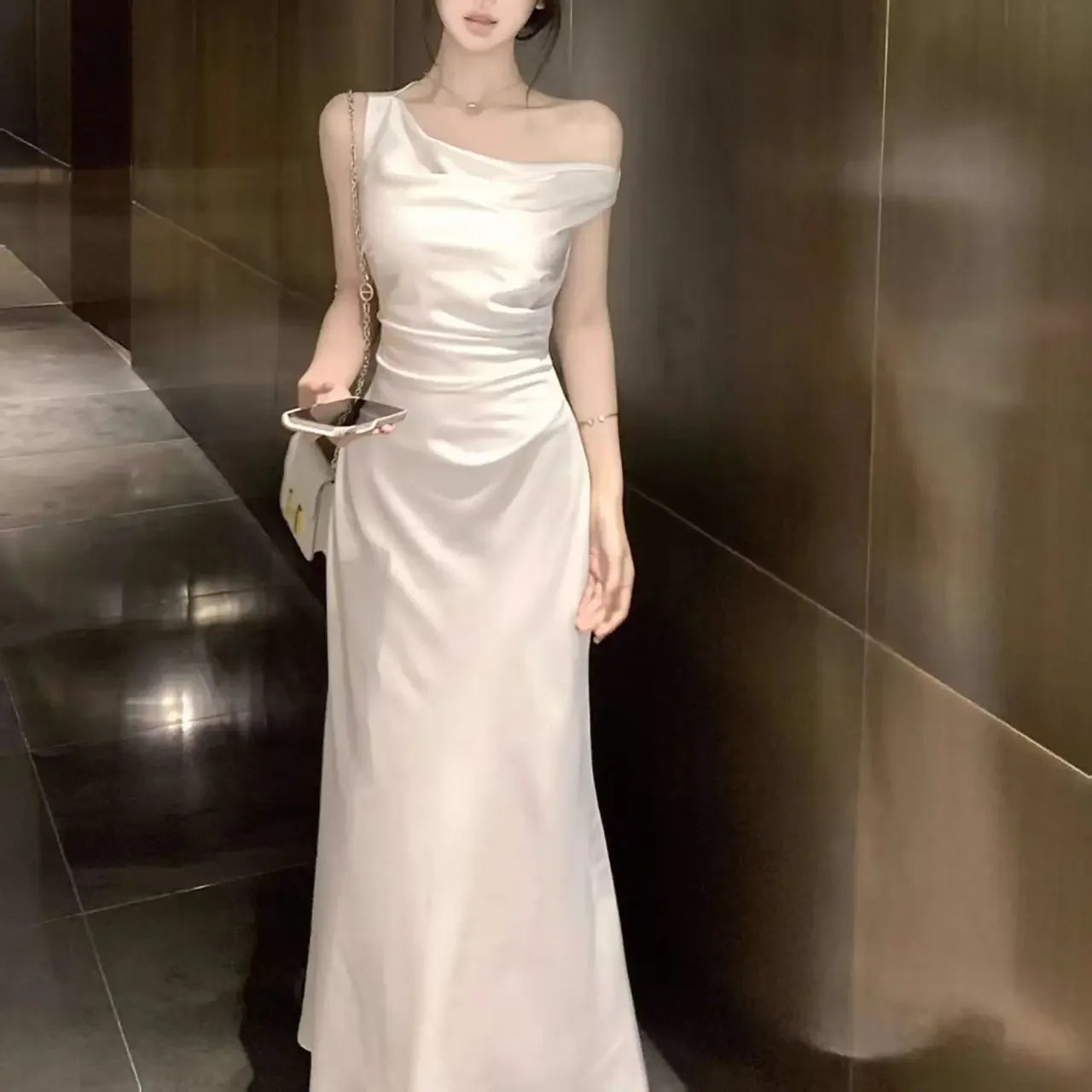 Elegant French Style Simple Large Dress Women's Lady Personality Oblique Shoulder Swing Collar Waist Inward Fish Tail Long Dress